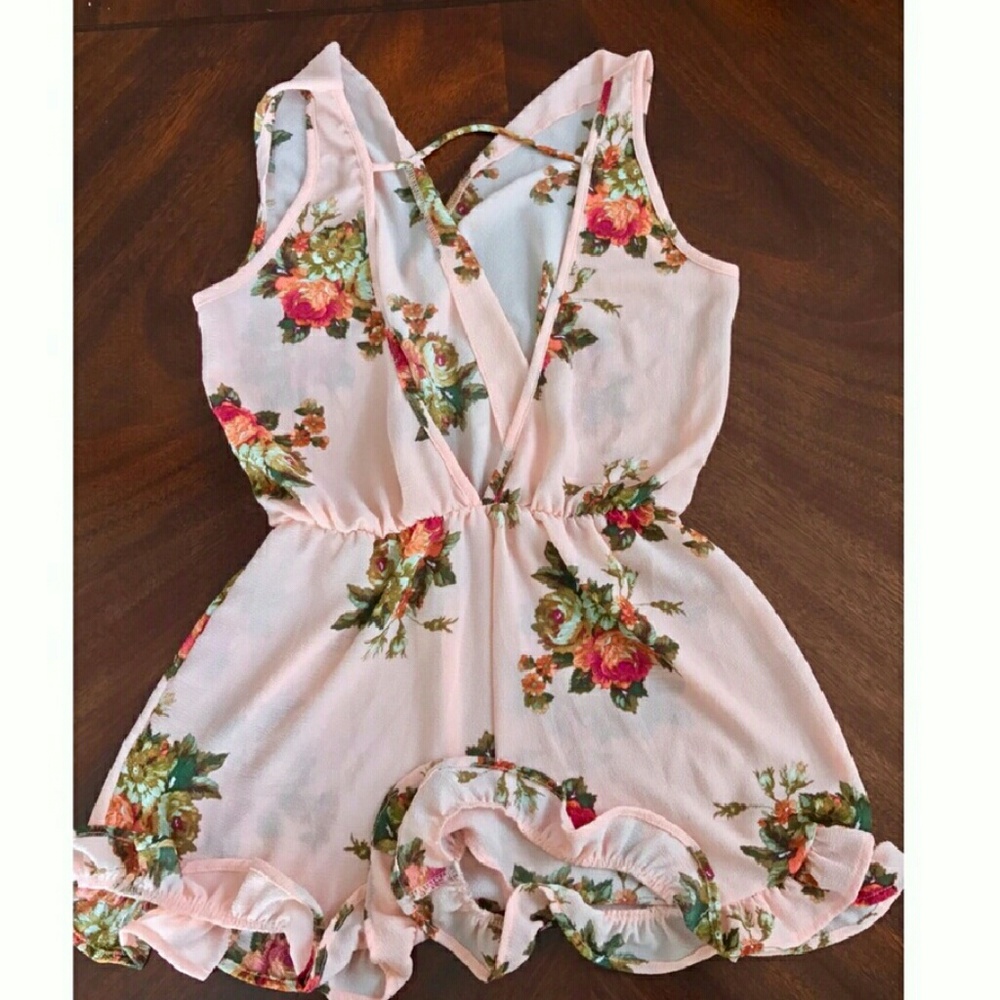 New Floral Romper - Picture 2 of 3